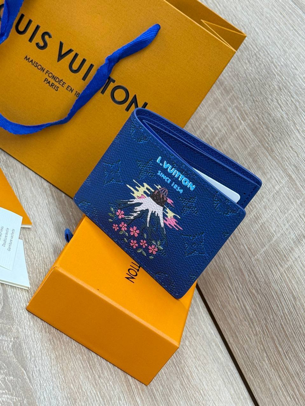 Кошелек Louis Vuitton