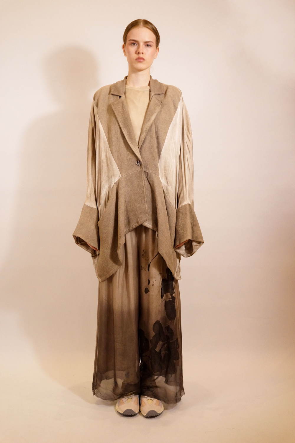 DADA9E05-C023-4C17-8121-D98B3918ABD8