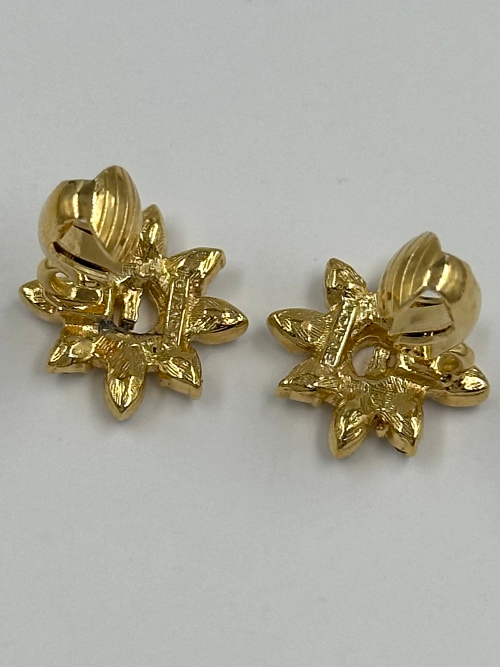 Клипсы с кристаллами Givenchy