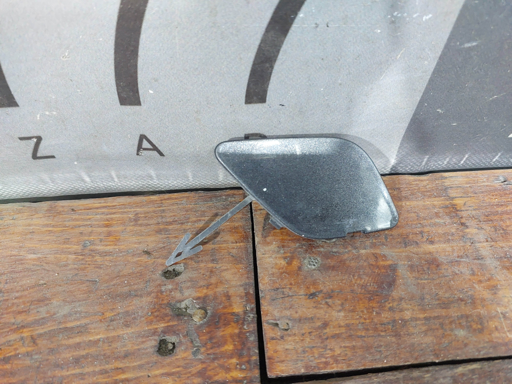 Заглушка буксировочного крюка Ford Mondeo 5 14-19 Б/У Оригинал DS7317A989JW