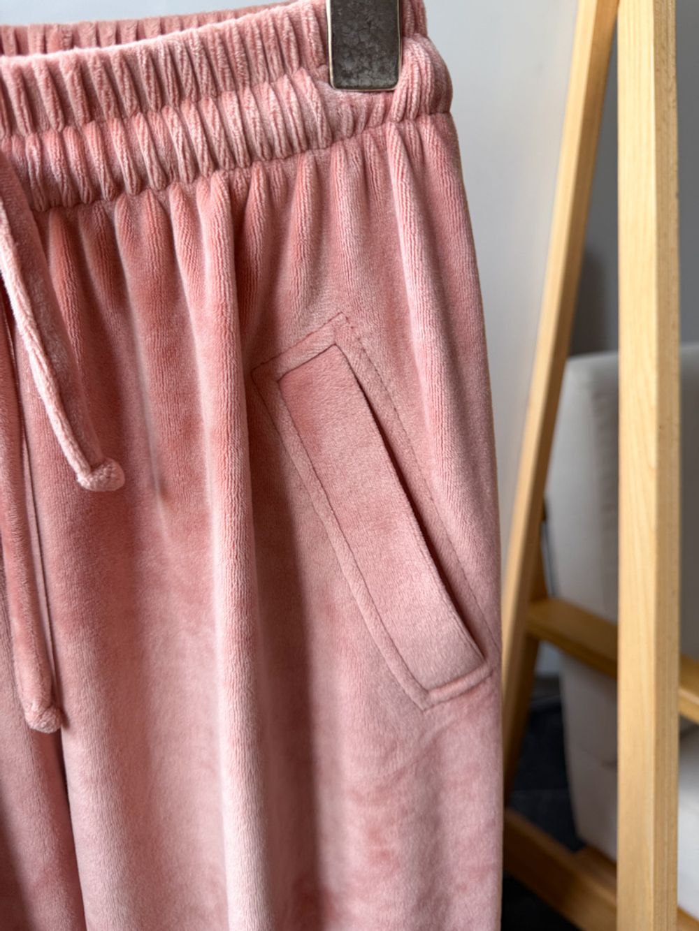 Бархатный костюм Vea La Vie, 146