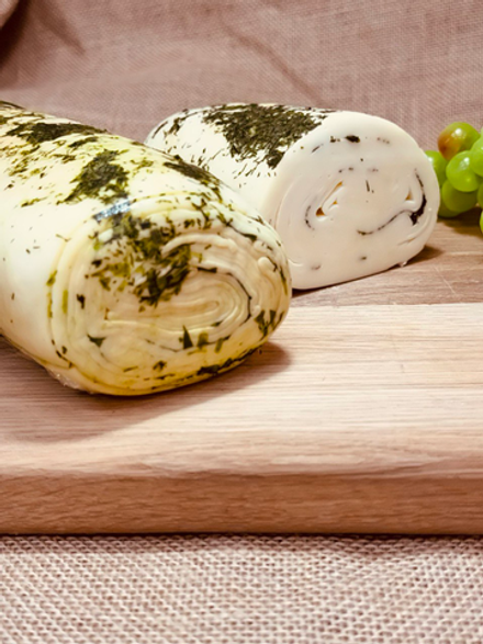 Сыр с зеленью и чесноком «Сулугуни» Домашний, Кабардино-Балкария ~1.460 кг