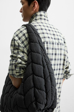 ZARA СТЕГАНАЯ НЕЙЛОНОВАЯ СУМКА, ЧЕРНЫЙ