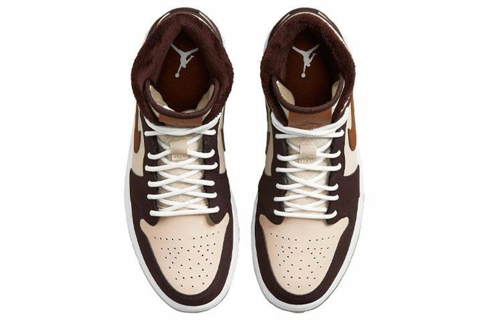 Кроссовки Jordan Air Jordan 1 Mid Se "Cream Dark Chocolate" (Женская размерная сетка)