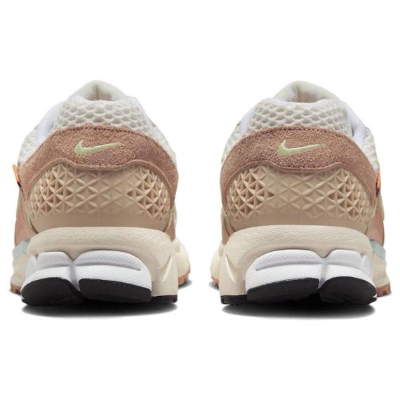 Nike Air Zoom Vomero 5 Бежевые кроссовки Низкие кроссовки