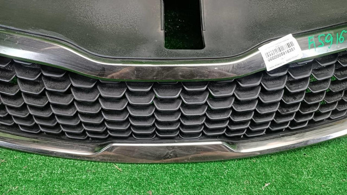 Решетка радиатора Kia Rio 3 QB (2015-2017)