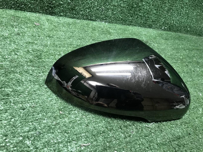 Крышка зеркала правая Kia Stinger CK (2017-н.в.)