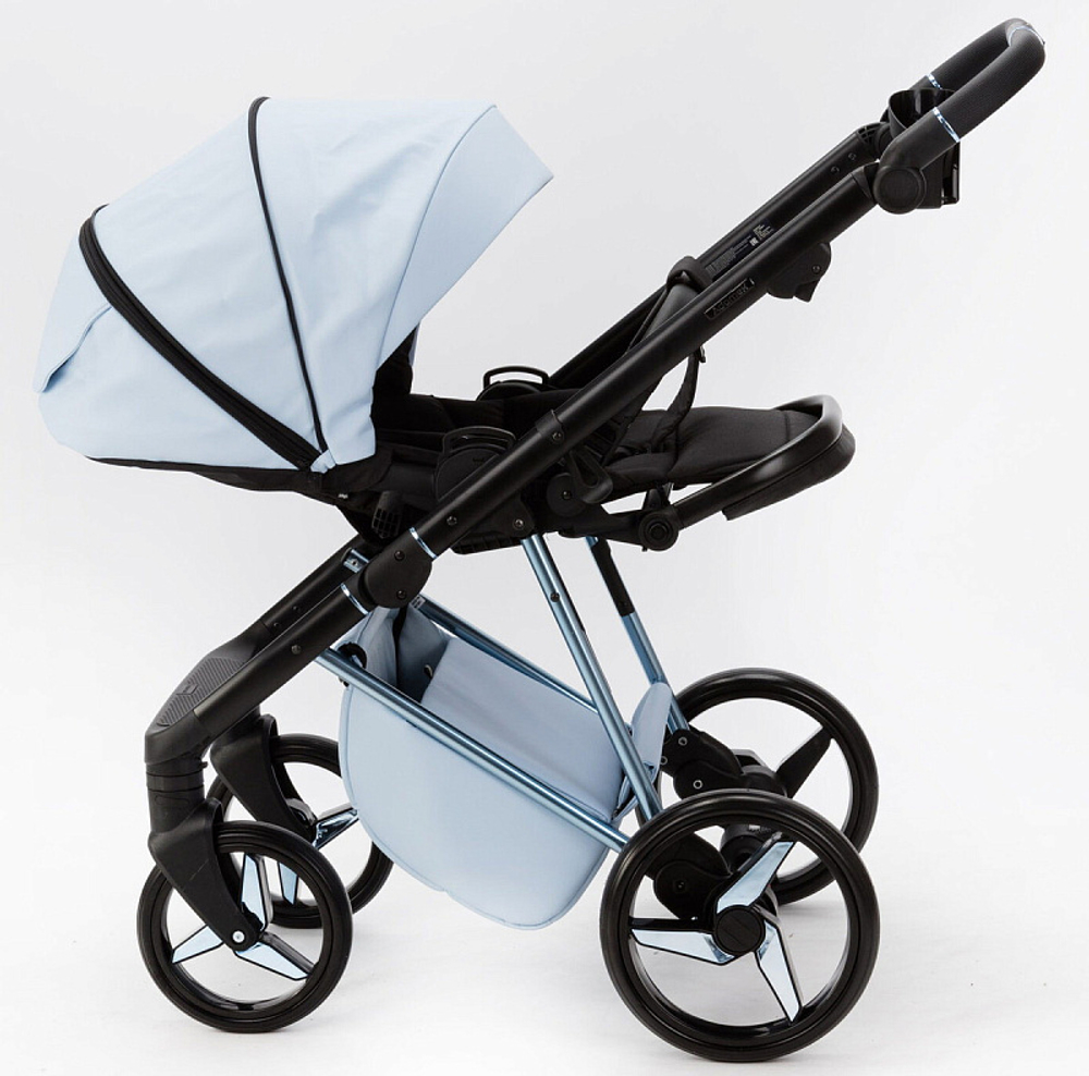 Детская коляска Adamex Quantum Superstar Deluxe 3 в 1 Q-STAR135-K (ГОЛУБ.КОЖА+ГОЛУБ.ДНО+ГОЛУБ.РАМА)