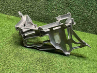 Кронштейн фары левый Mercedes C W205 (2014-2023)