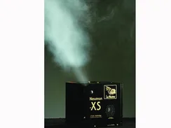Le MAITRE NEUTRON XS PRO HAZER генератор тумана (хейзер), 250Вт