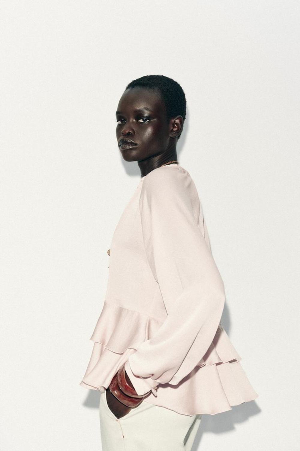 ZARA БЛУЗА С ВОЛАНАМИ, ТЕЛЕСНО-РОЗОВЫЙ