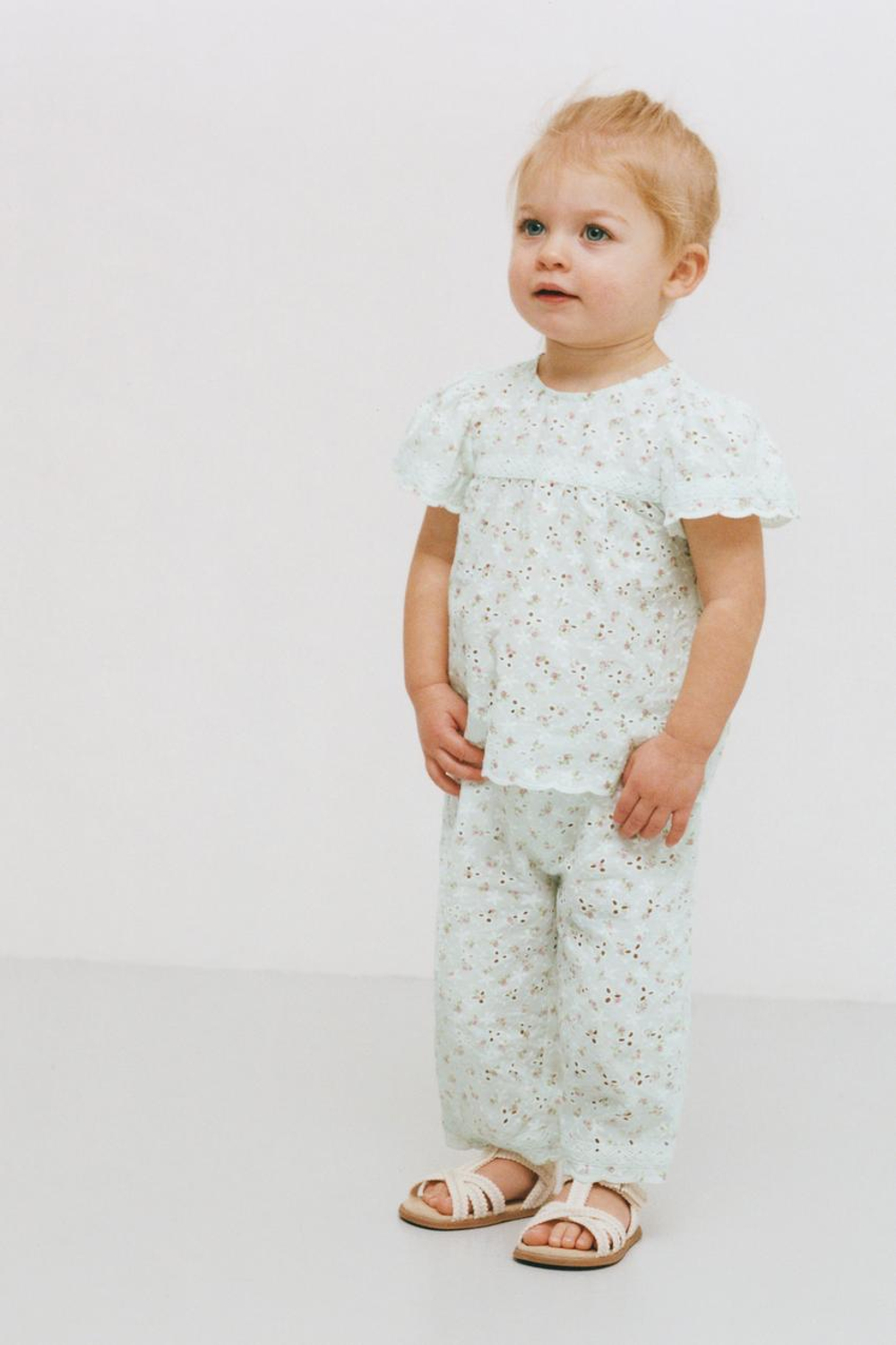 ZARA РУБАШКА С ЦВЕТОЧНЫМ ПРИНТОМ И ШВЕЙЦАРСКОЙ ВЫШИВКОЙ, ЦВЕТ МОРСКОЙ ВОЛНЫ