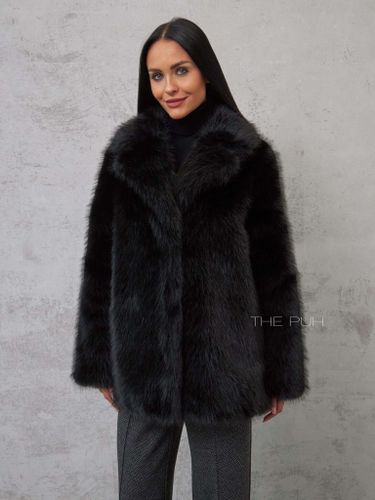 Женская короткая черная шуба