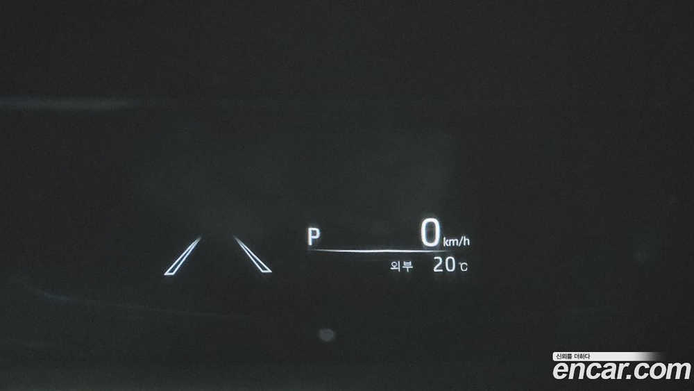 Toyota Sienna 4 Generation 2.5 Hybrid 2WD (08.2022)