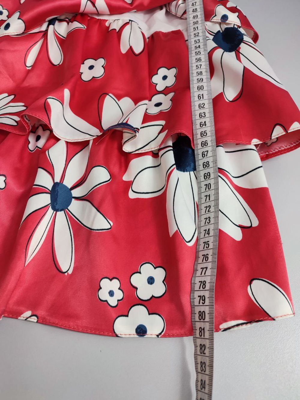 Платье с цветочным принтом 42-44 размер