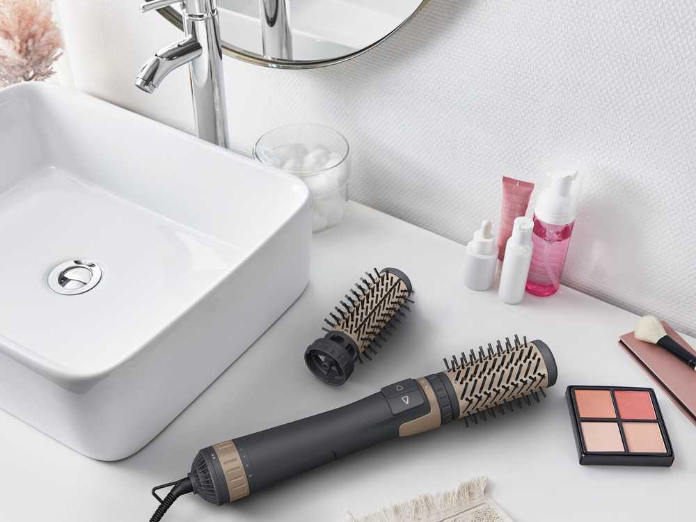 Фен-щетка Rowenta Brush Activ Compact CF9528F0
