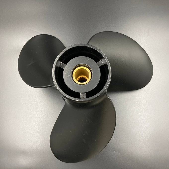 Гребной винт Suzuki DT75-DT140, DF60-DF70 (3x13-1/4x17) (УЦЕНКА, НЕТ КОРОБКИ)