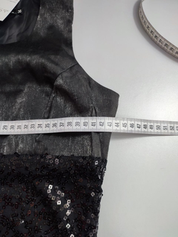 Платье Befree с пайетками 42 размер