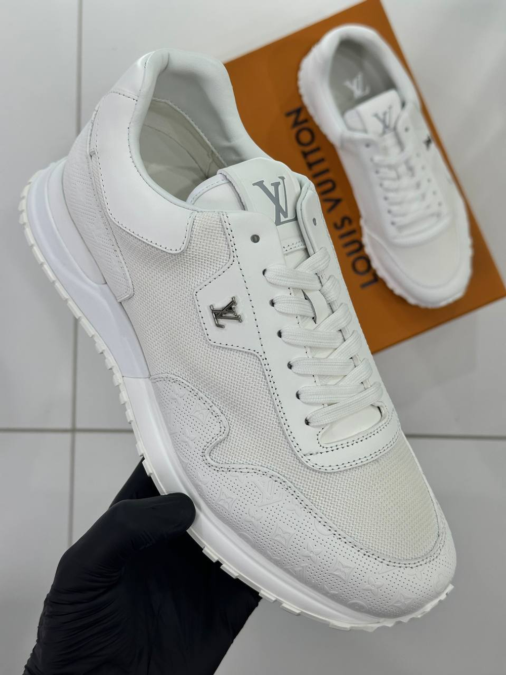 Кроссовки Louis Vuitton