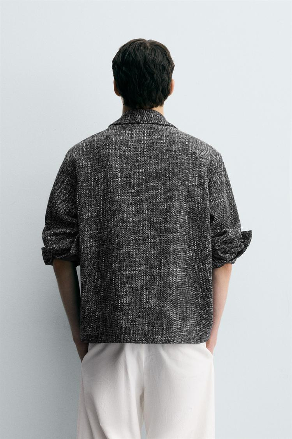 ZARA КУРТКА-РУБАШКА ИЗ ТКАНИ С ФАКТУРНЫМ РИСУНКОМ НА МОЛНИИ, БЕЛЫЙ/ЧЕРНЫЙ