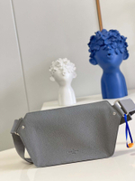 Louis Vuitton New Sling