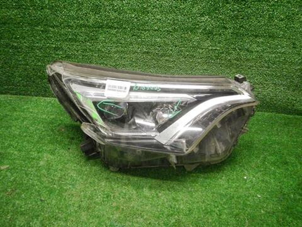 Битая Фара правая Toyota RAV4 4 CA40 (2015-2019) LED