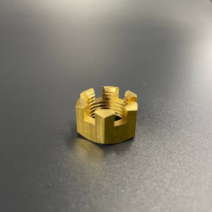 Гайка крепления гребного винта Tohatsu 40-120 (JSP)