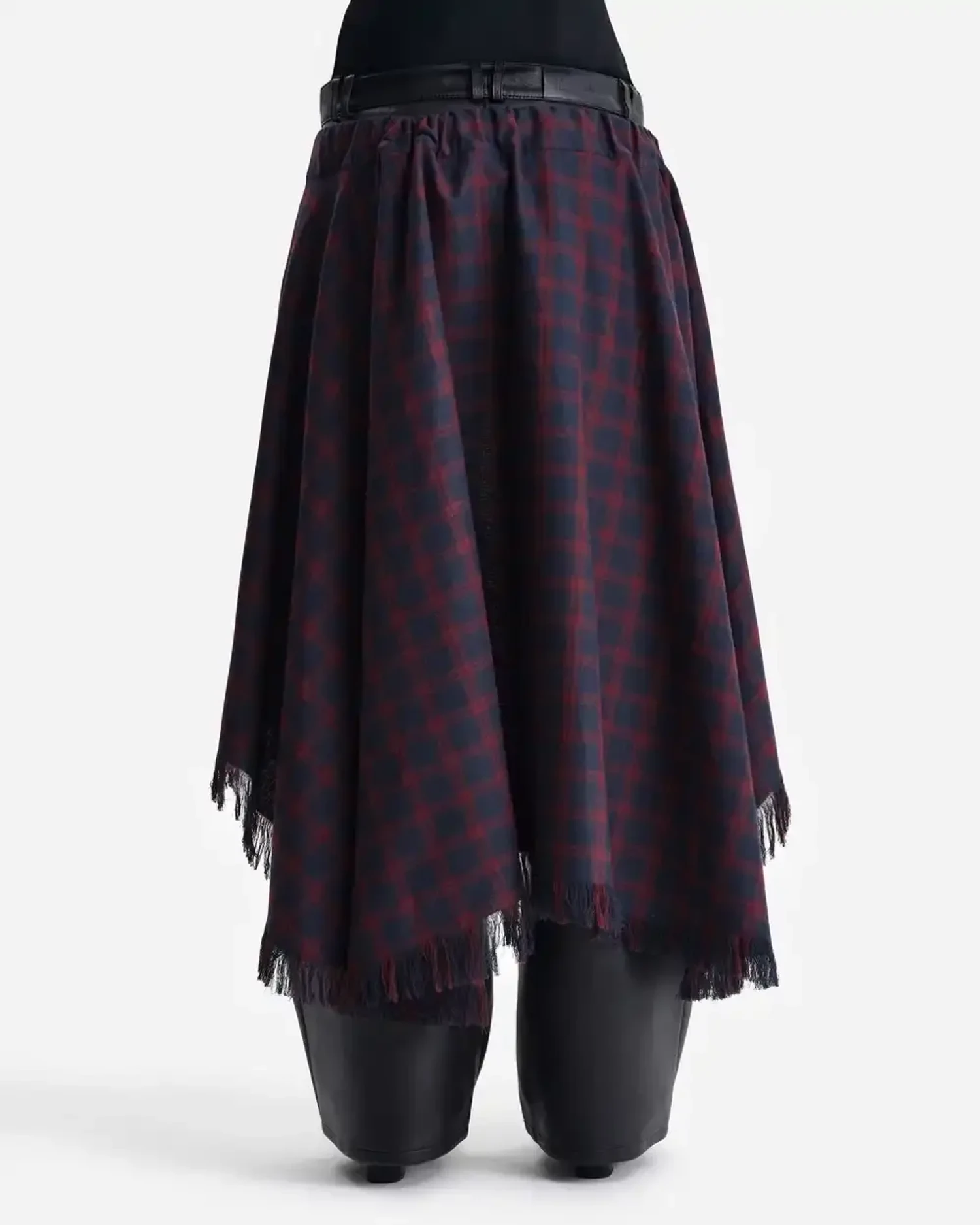 Юбка-саронг в красно-синюю клетку