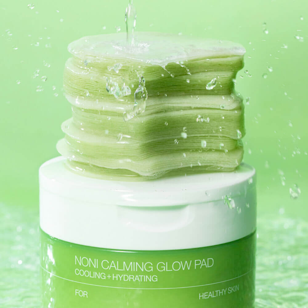 Celimax Успокаивающие тонер-пэды с экстрактом нони The Real Noni Calming Glow Pad