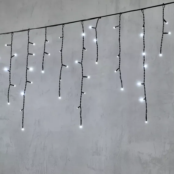 Светодиодная бахрома 4,9*0,5 м., 240 белых LED ламп, черный провод ПВХ, Beauty Led (PIL240-11-2W)