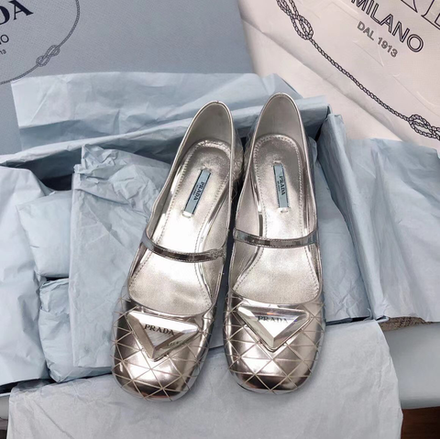 Туфли Prada