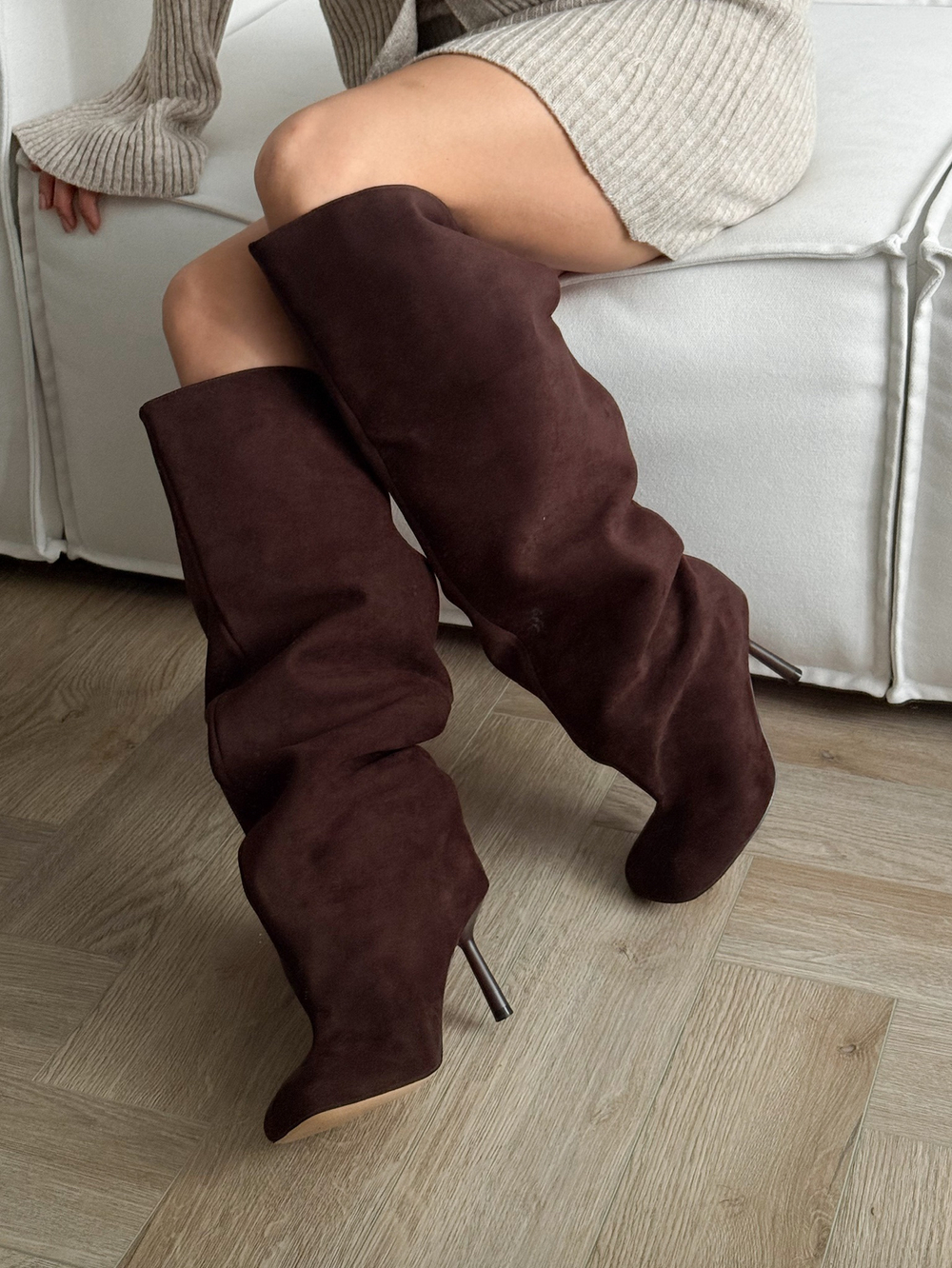 Сапоги из эко замши