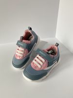 Новые кроссовки Geox, 23