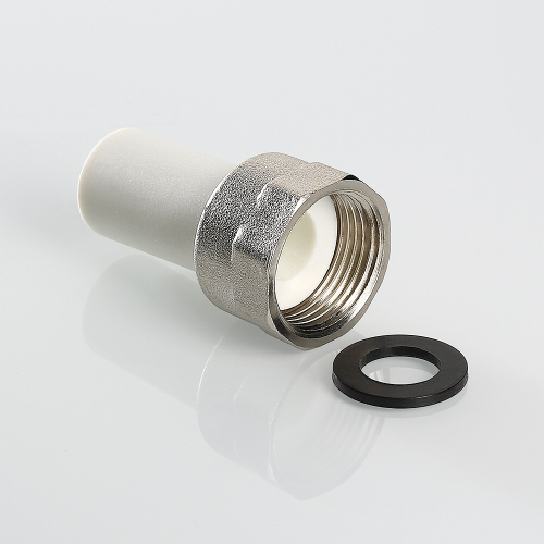 Штуцер полипропиленовый PP-R комбинированный с накидной гайкой цвет белый VALTEC