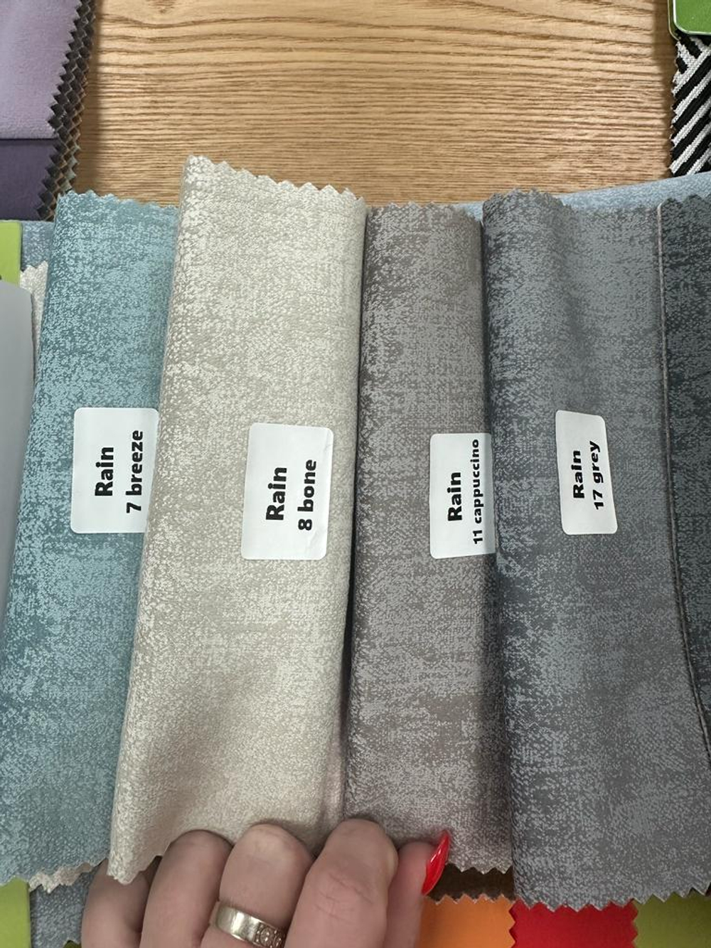 Стул М-City DISAUR Дилл, Rain 7 Бриз, Велюр, Черный каркас