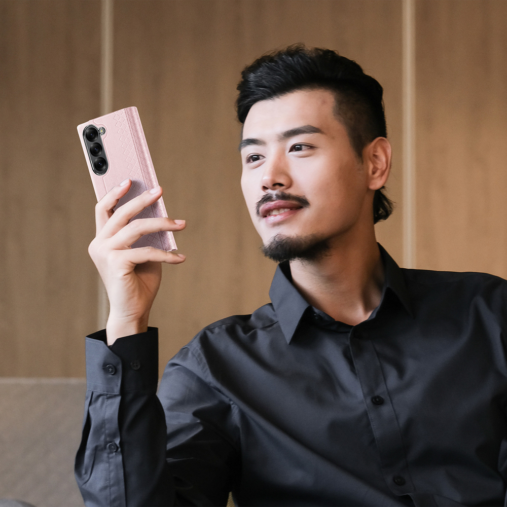 Чехол розового цвета с премиальной искусственной кожи от Dux Ducis для Samsung Galaxy Z Fold 6, серия Bril Series Case
