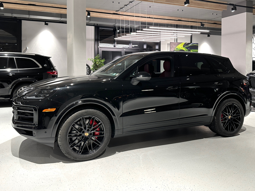 Porsche Cayenne S III Рестайлинг, 2023