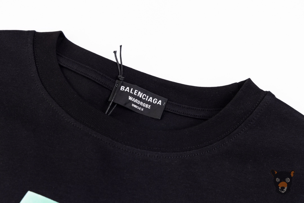 Футболка Balenciaga