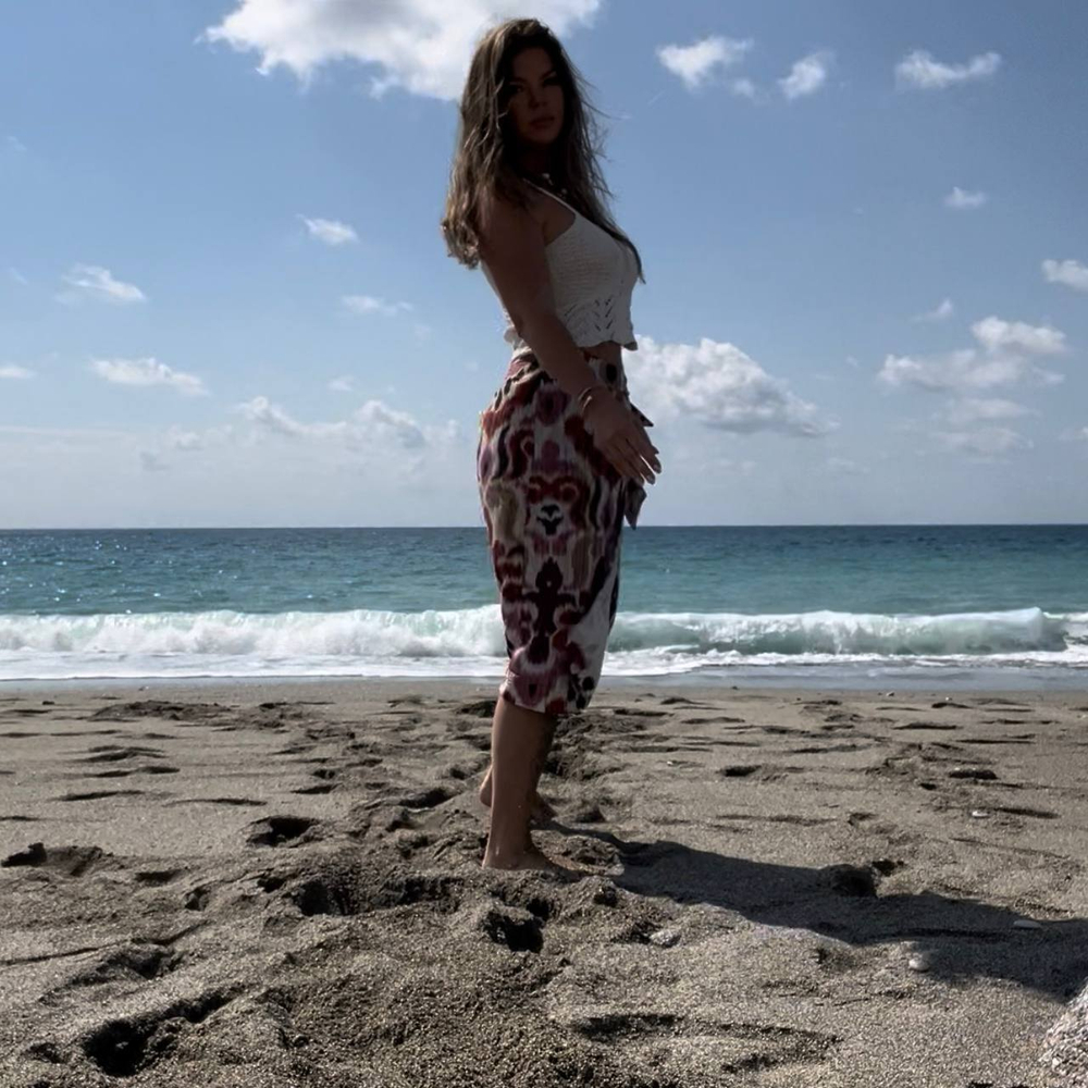 Видео мастер-класс по вязанию топа "Острова"