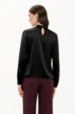 23357 Блузка женская (черный)