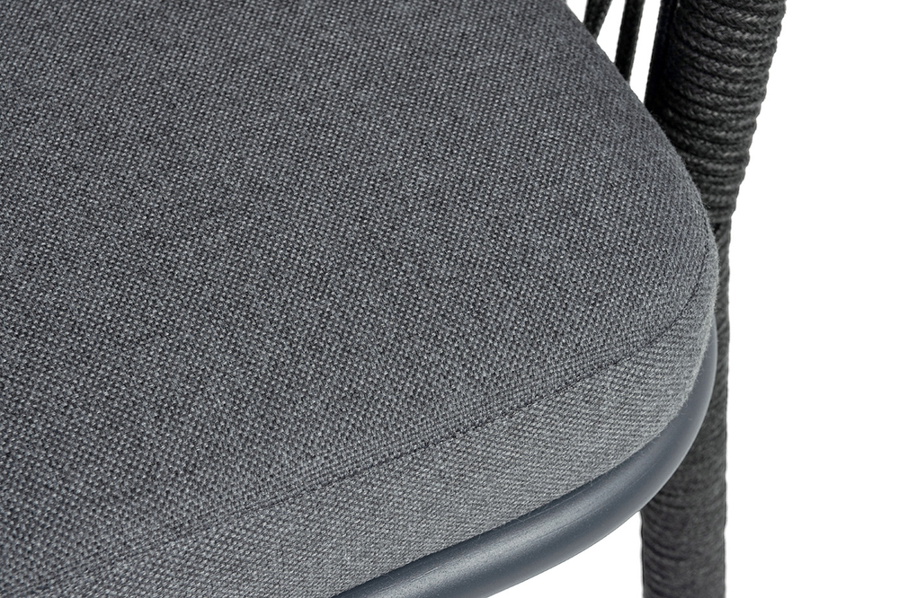 "Марсель" стул барный плетеный из роупа, каркас из стали темно-серый (RAL7024) муар, роуп темно-серый круглый, ткань темно-серая 027 NEW