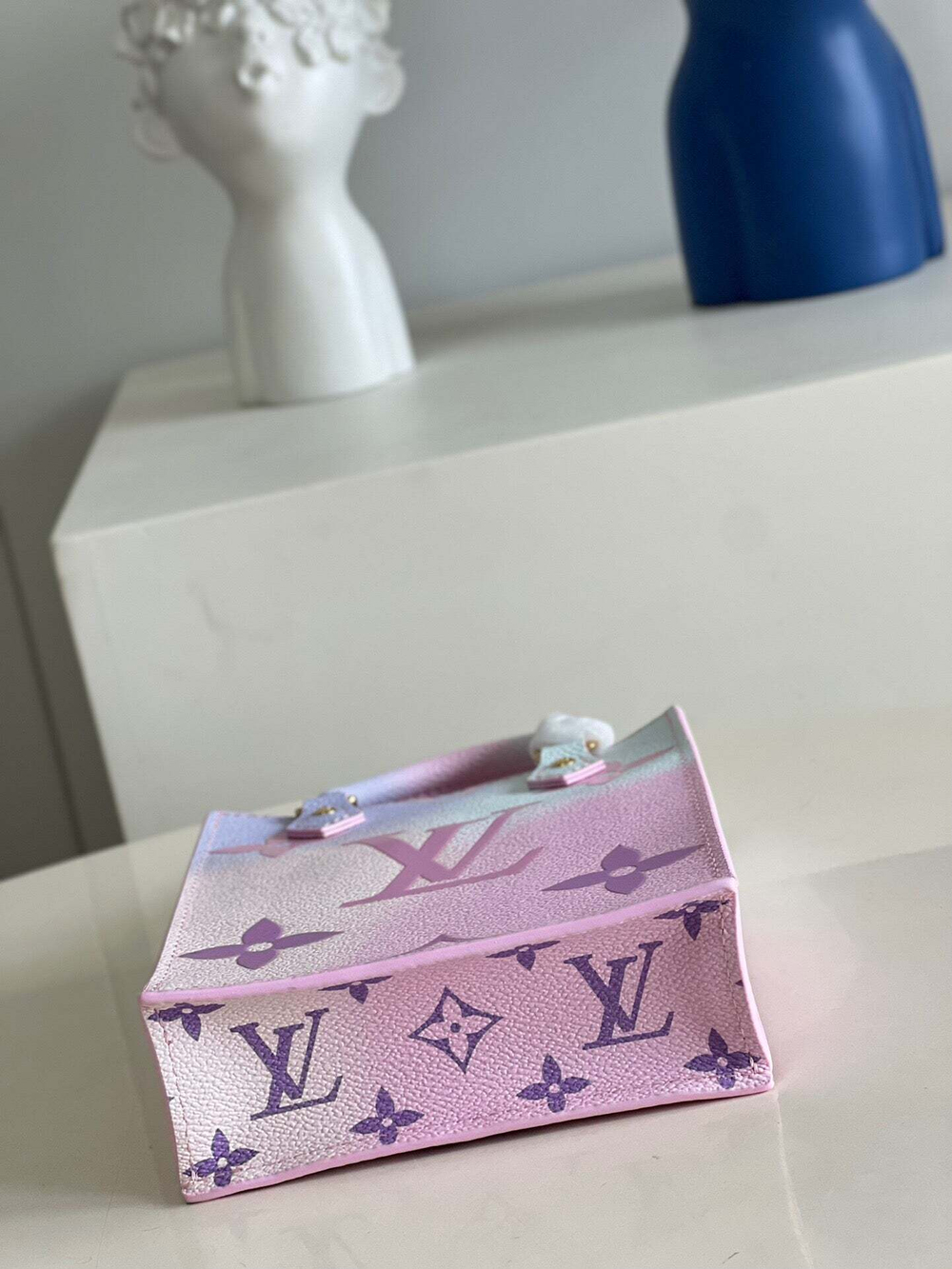 Louis Vuitton Petit Sac Plat