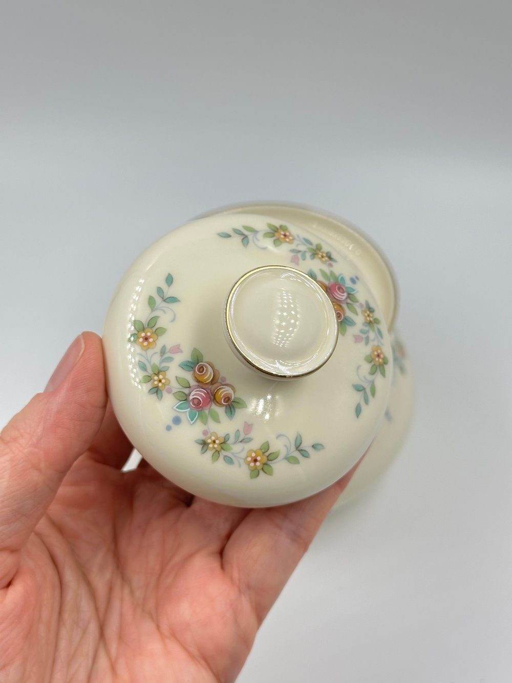 Сахарница Royal Doulton The Romance Collection, Juliet
