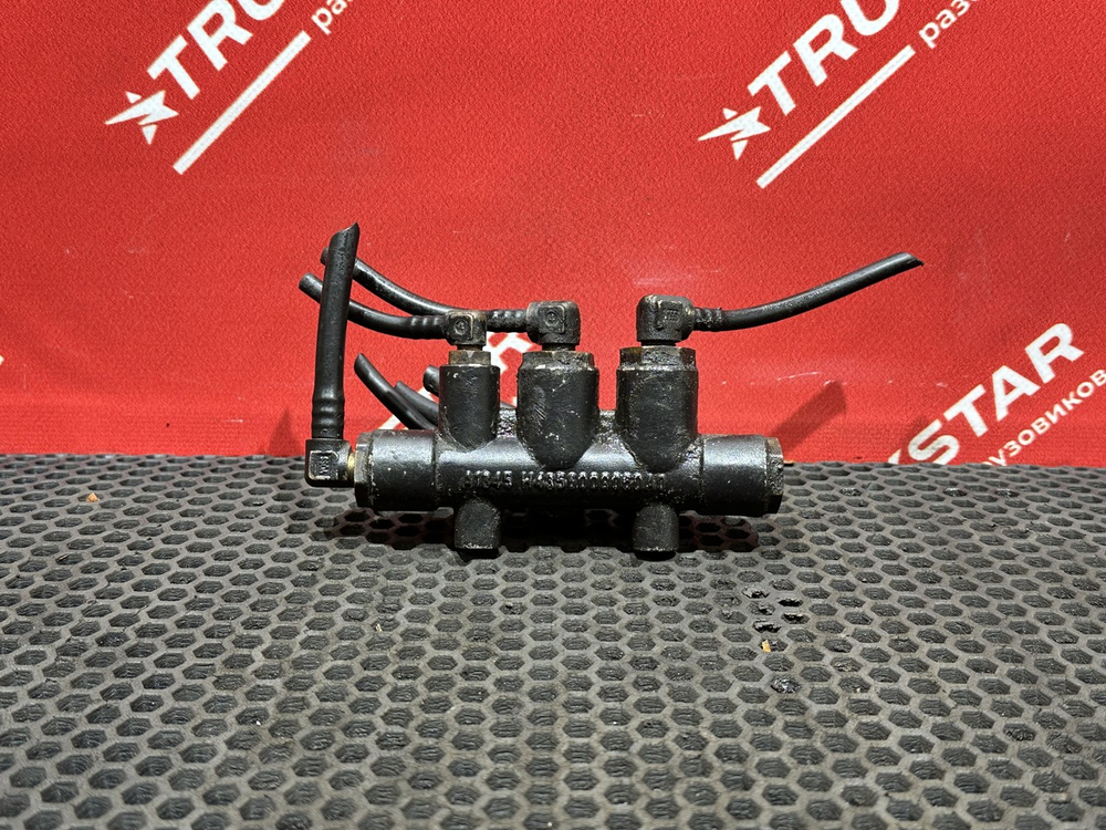 Распределитель тормозных сил