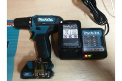 Набор инструментов Makita CXT: дрель-шуруповерт DF333DZ + пылесос CL106FDZ + 2 аккумулятора BL1016 + з/у DC10WD CLX226X1