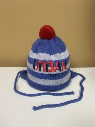 Шапка "Agbo" на мальчика трикотажная на х/б подкладке с завязками из 30% шерсти, размер 46-48, цвета в ассорт.