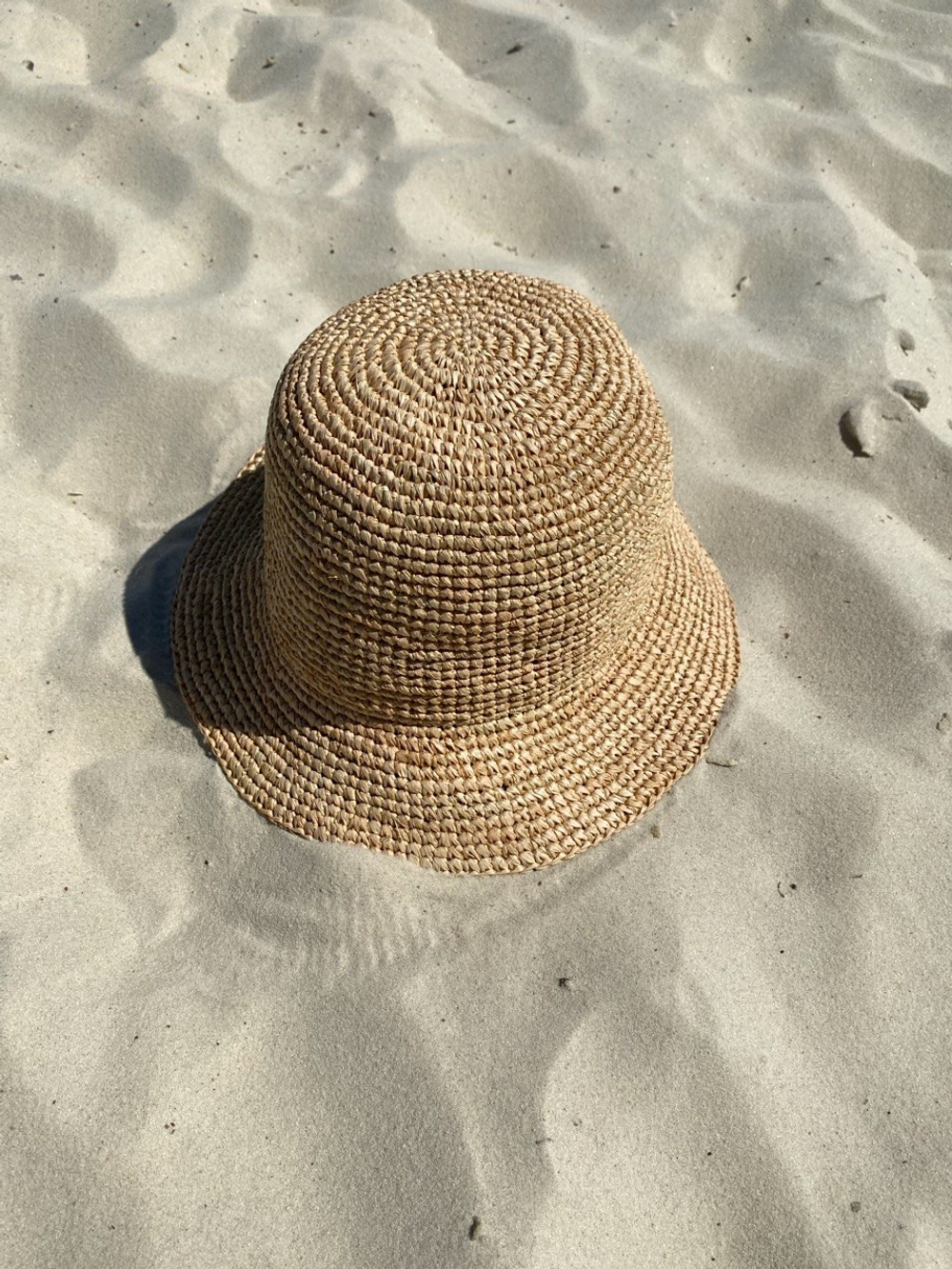 Панама из Рафии