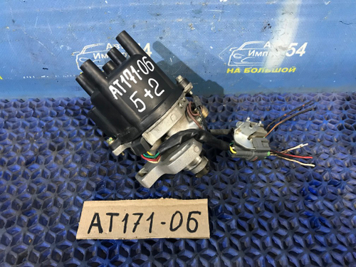 Трамблер TOYOTA CARINA 1990