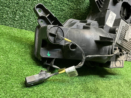 ПТФ правая Cadillac Escalade 4 (2014-2020)