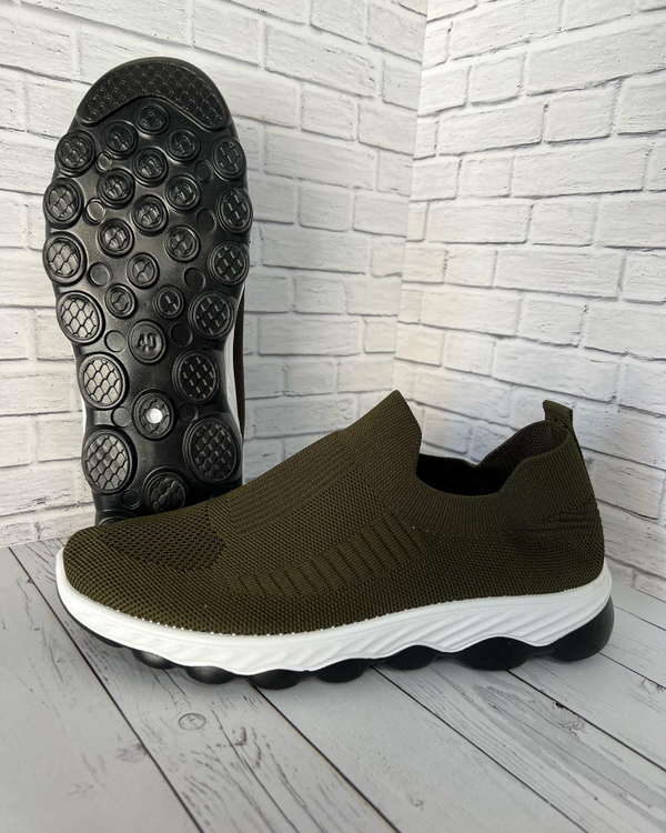 Кроссовки лето / олива